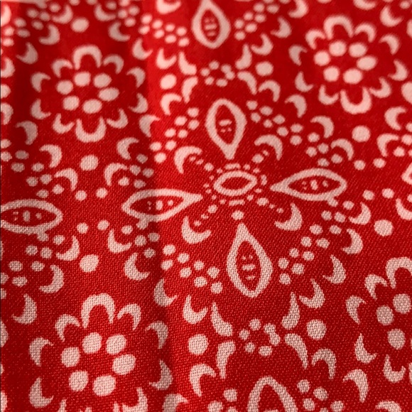 3 for 1 Faded Glory Tanks - Picture 2 of 7